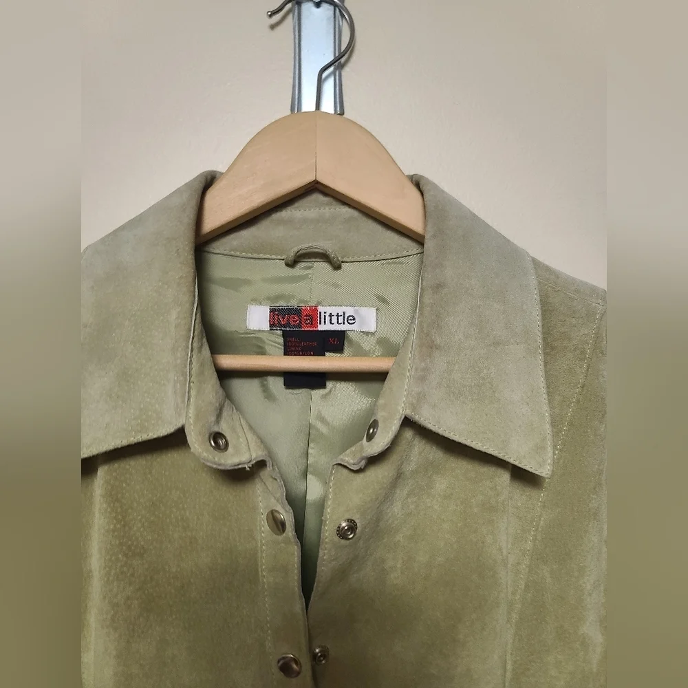 Live a Little Jacket Leather Suede Olive Green Snap closure sz xl - Picture 3 of 6